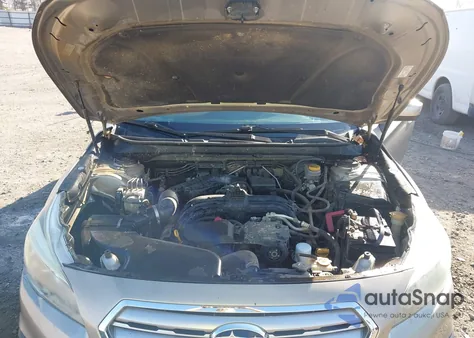 2015 Subaru Outback 2.5I Premium z USA, uszkodzony, nr VIN 4S4BSBEC4F3215336